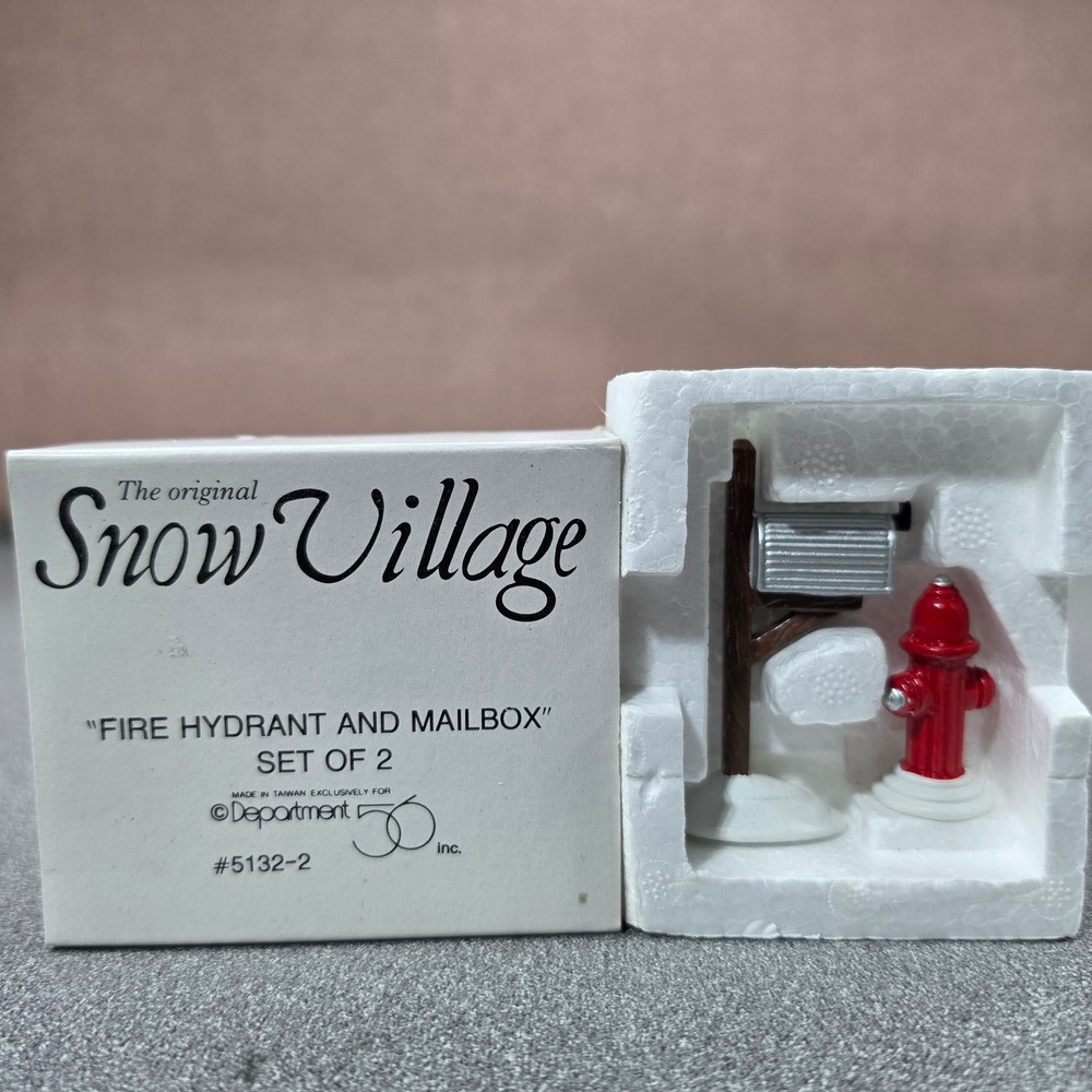 Dept 56 Fire Hydrant & Mailbox Set Snow Village Red Excellent 5132-2